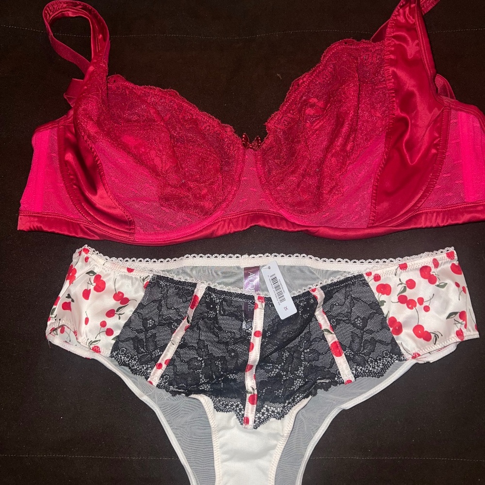 Adore Me bra and panties set | RED | NEW